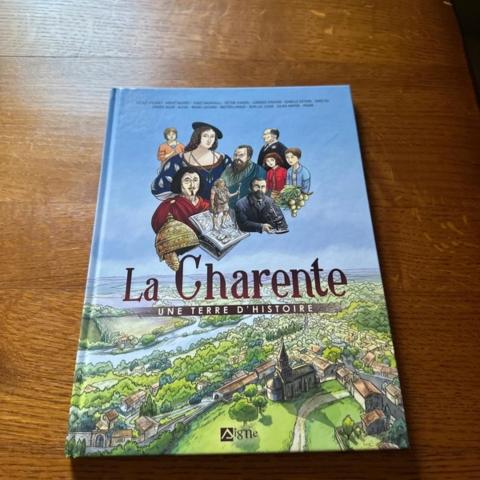 troc de  Livre l’histoire de la Charente, sur mytroc