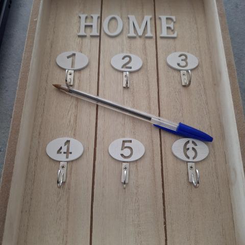 troc de  Tableau pour clefs neuf, sur mytroc