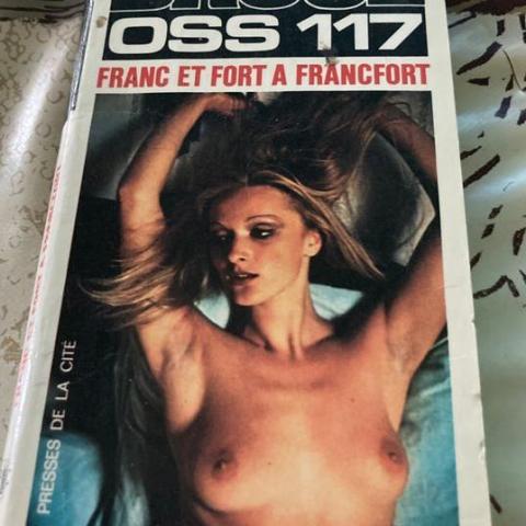 troc de  Livre - OSS 117 - Franc et Fort à Francfort, sur mytroc