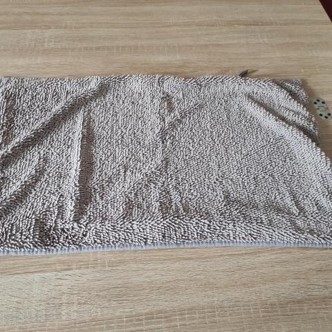 troc de  Carpette chenille, sur mytroc