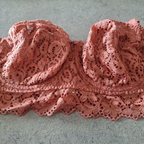 troc de  Soutien gorge et culotte, sur mytroc