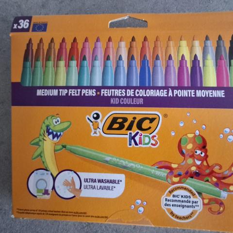 troc de  Feutres de coloriage 36 pieces, sur mytroc
