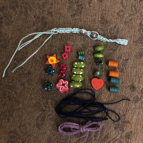 troc de  De quoi confectionner bijoux pour fillette, sur mytroc
