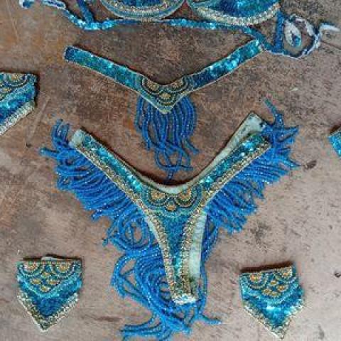 troc de  Tenue samba/oriental/danse, sur mytroc