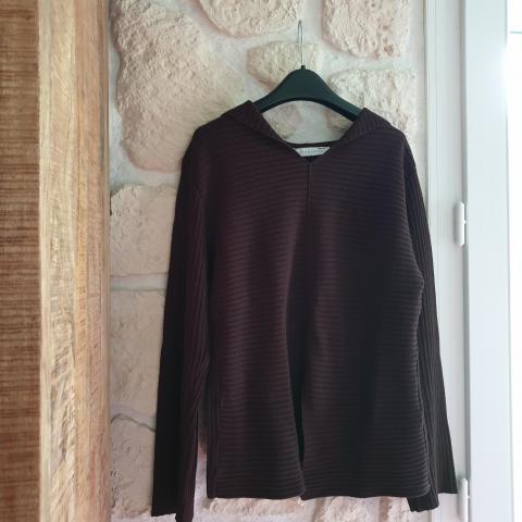 troc de  Pull marron T.4, sur mytroc