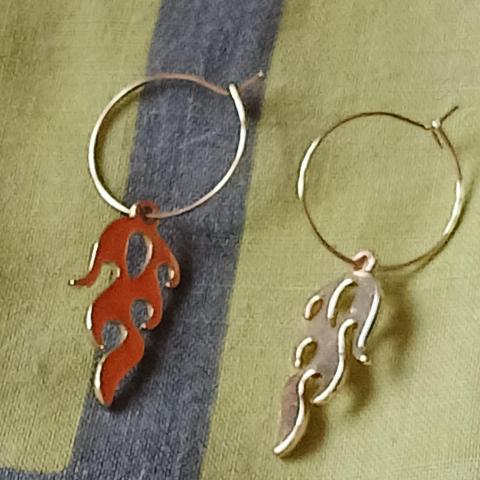 troc de  Une Paire De Boucle D Oreille, sur mytroc