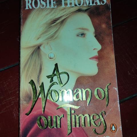 troc de  livre A woman of our times, sur mytroc