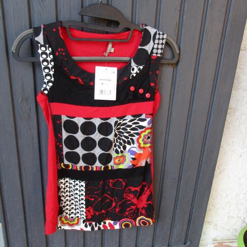 troc de  tee shirt neuf in extenso TS, sur mytroc