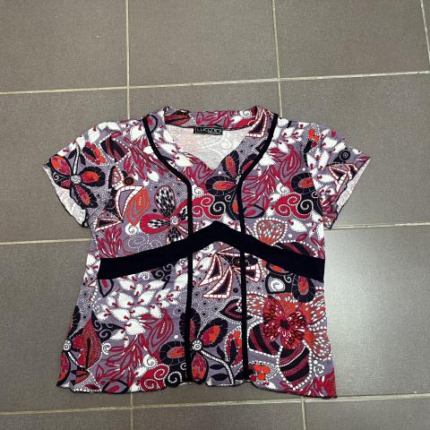 troc de  TEE-SHIRT M, sur mytroc