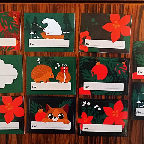 troc de  Etiquettes autocollantes de Noël. RESERVEES., sur mytroc