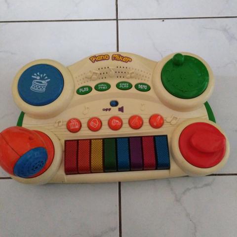 troc de  Jouet éducatif piano mixer, sur mytroc