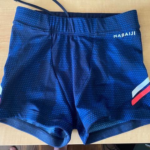 troc de  maillot de bain enfant Taille S M, sur mytroc