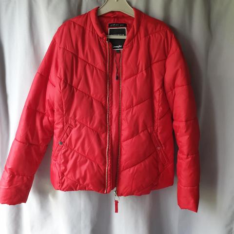 troc de  Réservé-Doudoune Jennyfer, sur mytroc