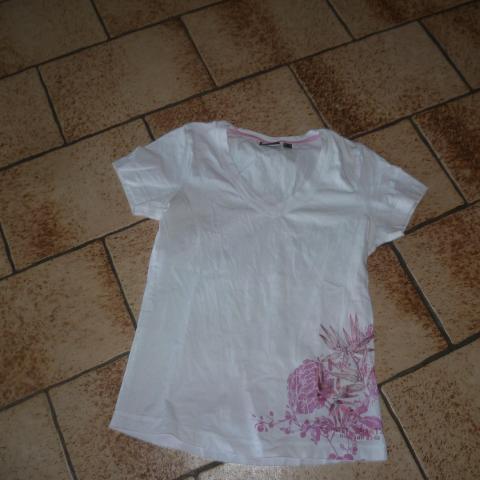 troc de  RESERVE - Tee-shirt marque Esprit, sur mytroc