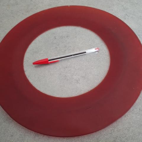 troc de  5 assiettes plates, sur mytroc