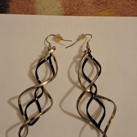 troc de  Boucles d'oreilles, sur mytroc