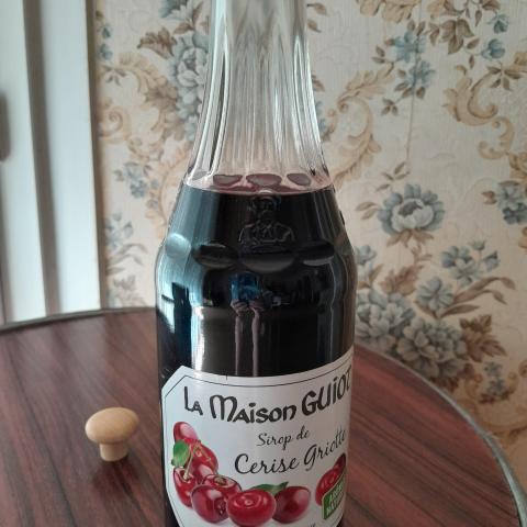 troc de  Sirop de cerise griotte bouteille en verre, sur mytroc