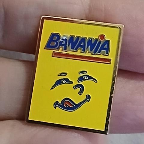 troc de  Reserver Troqueuse  Un Pins ' BANANIA ', sur mytroc
