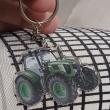 troc de troc reserver divers troc porte clé " tracteur " image 0