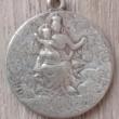 troc de troc une médaille pendentif du christ image 1