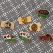 troc de troc reserver lots de pins ' jeux " image 2