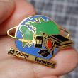 troc de troc reserver. un pins " thorn europhane ' image 0