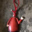 troc de troc 'réservé) père noël à suspendre en métal (14cm approx.) image 1