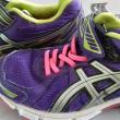 troc de troc asics fille 32.5 image 2