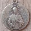 troc de troc une médaille pendentif du christ image 2