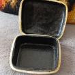 troc de troc reserver fidji une  boîte en fer image 1