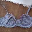 troc de troc soutien-gorge. image 1