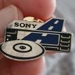 troc de troc n 23 reserver gigi un pins ' sony ' image 0