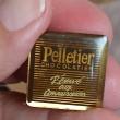 troc de troc reserver. pins ' pelletier chocolatier " image 1