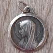 troc de troc une médaille pendentif de sainte marie image 0