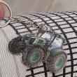 troc de troc reserver divers troc porte clé " tracteur " image 2