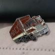 troc de troc pins ' camion mack ' image 1
