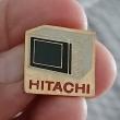 troc de troc n * 19 reserver gigi un pins ' hitachi ' image 1