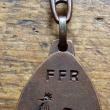 troc de troc porte clés ancien ffr xv arbitres -délégués roussillon en métal image 2