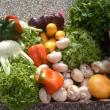 troc de troc echange légumes contre oeufs de poule image 0