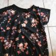 troc de troc tunique taille 46  fleur devant derriere noir image 0
