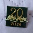 troc de troc reserver. pins '20 after eight ans image 0