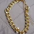 troc de troc reserver troqueuse  bracelet femme image 0