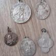 troc de troc lots de 5 médailles pendentifs religieuses image 0