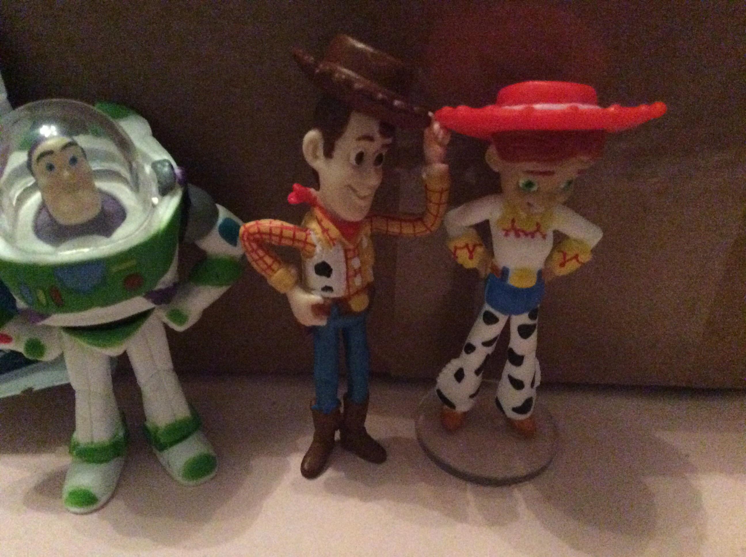 troc de troc 3 figurines  disney pixar toy story image 2