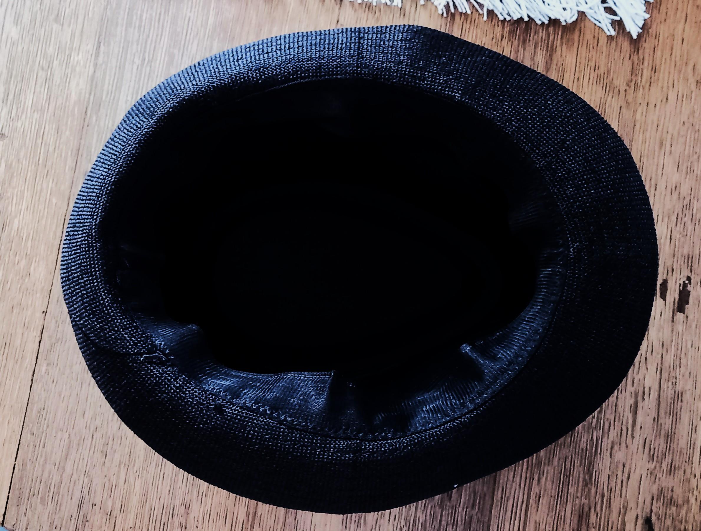 troc de troc chapeau melon noir. image 2