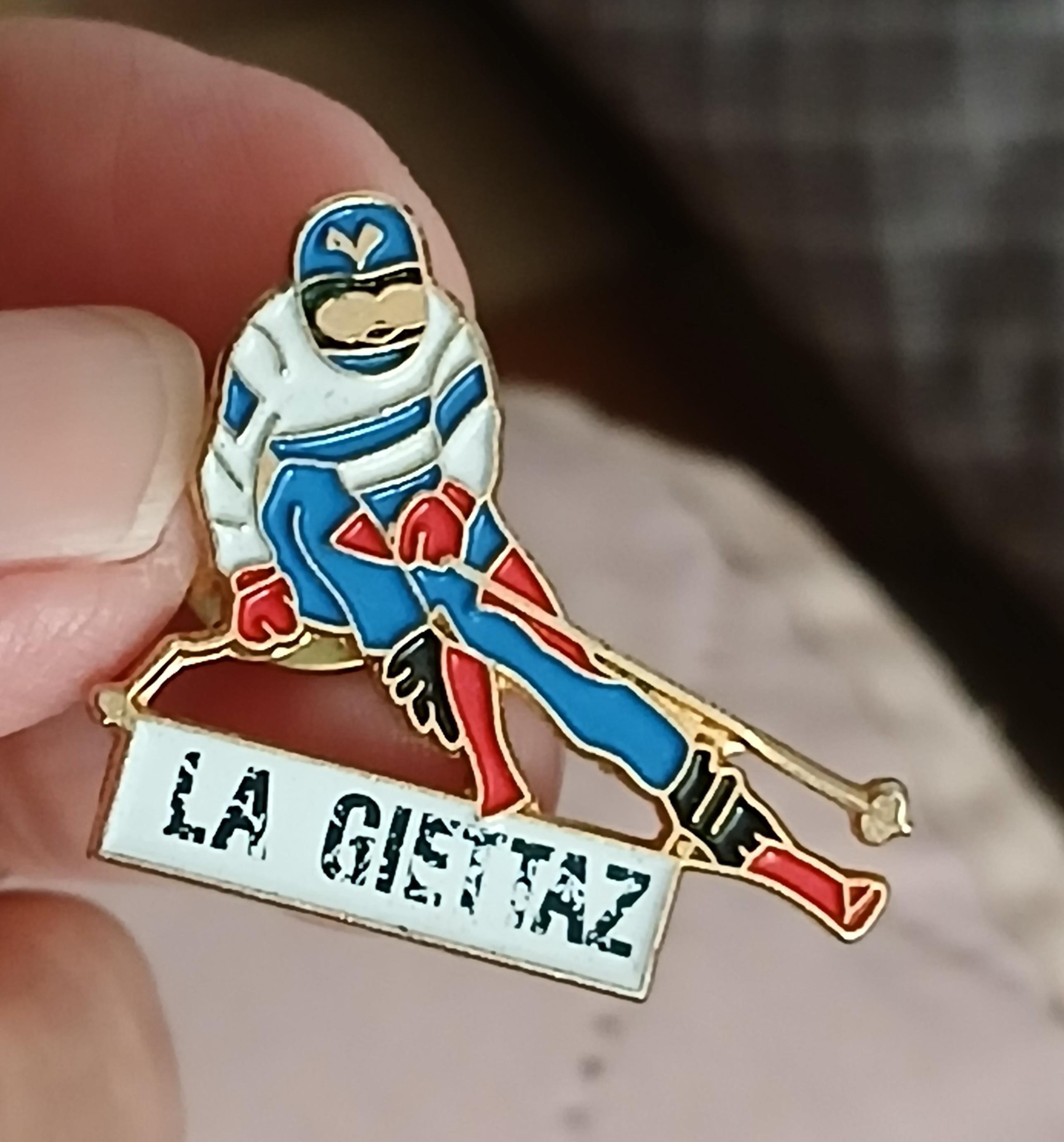 troc de troc un pins image 0