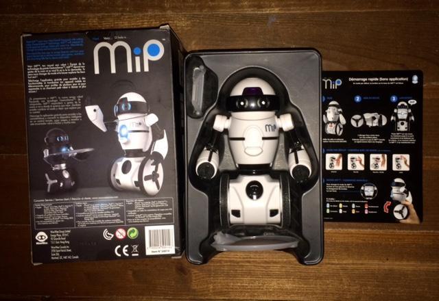 troc de troc robot intéractif wowwee mip image 0