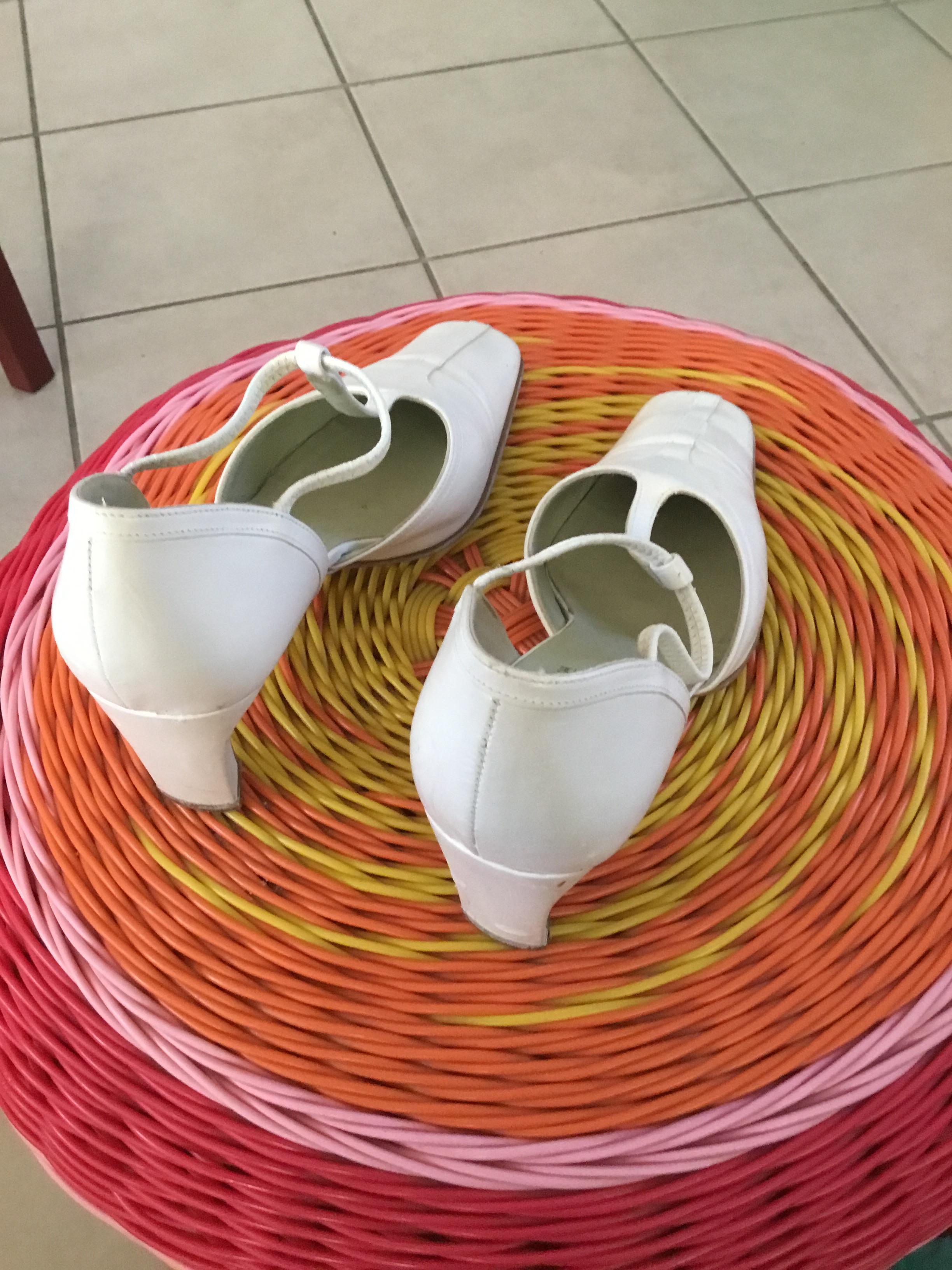 troc de troc donne chaussures femme à talons élégantes pointure 37 image 0