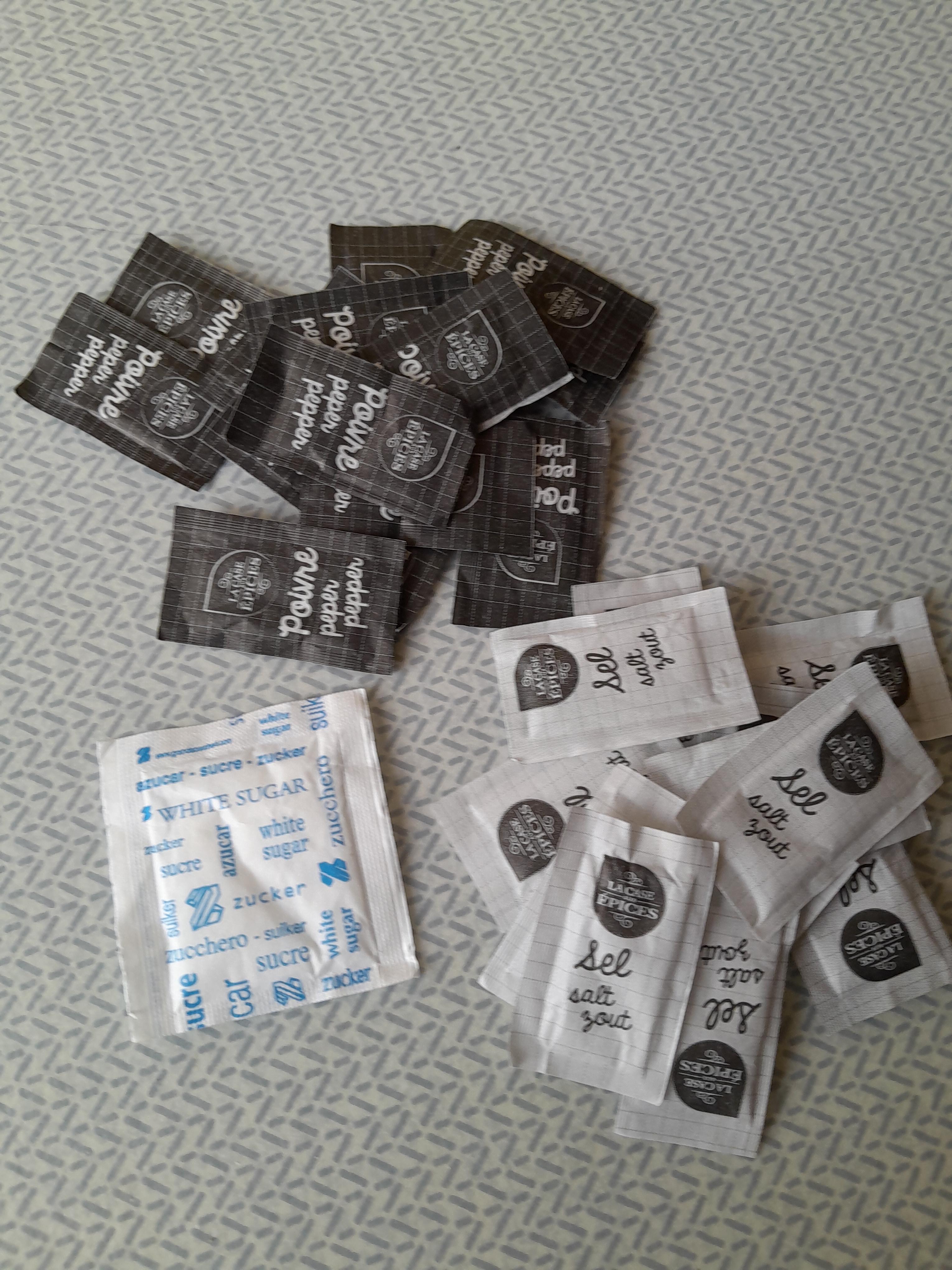 troc de troc lots sachets sel et poivre image 0