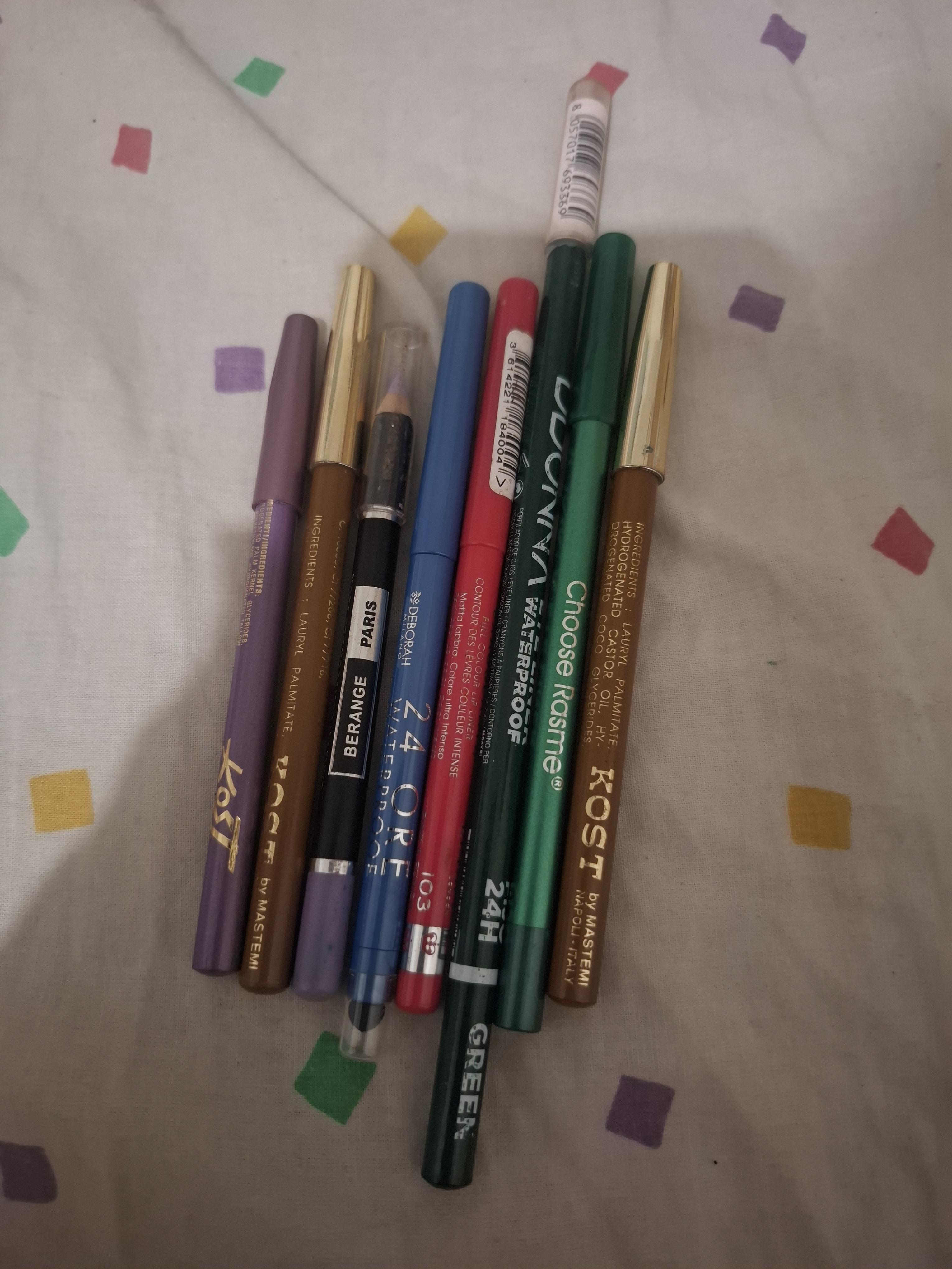 troc de troc lot crayons maquillage image 0